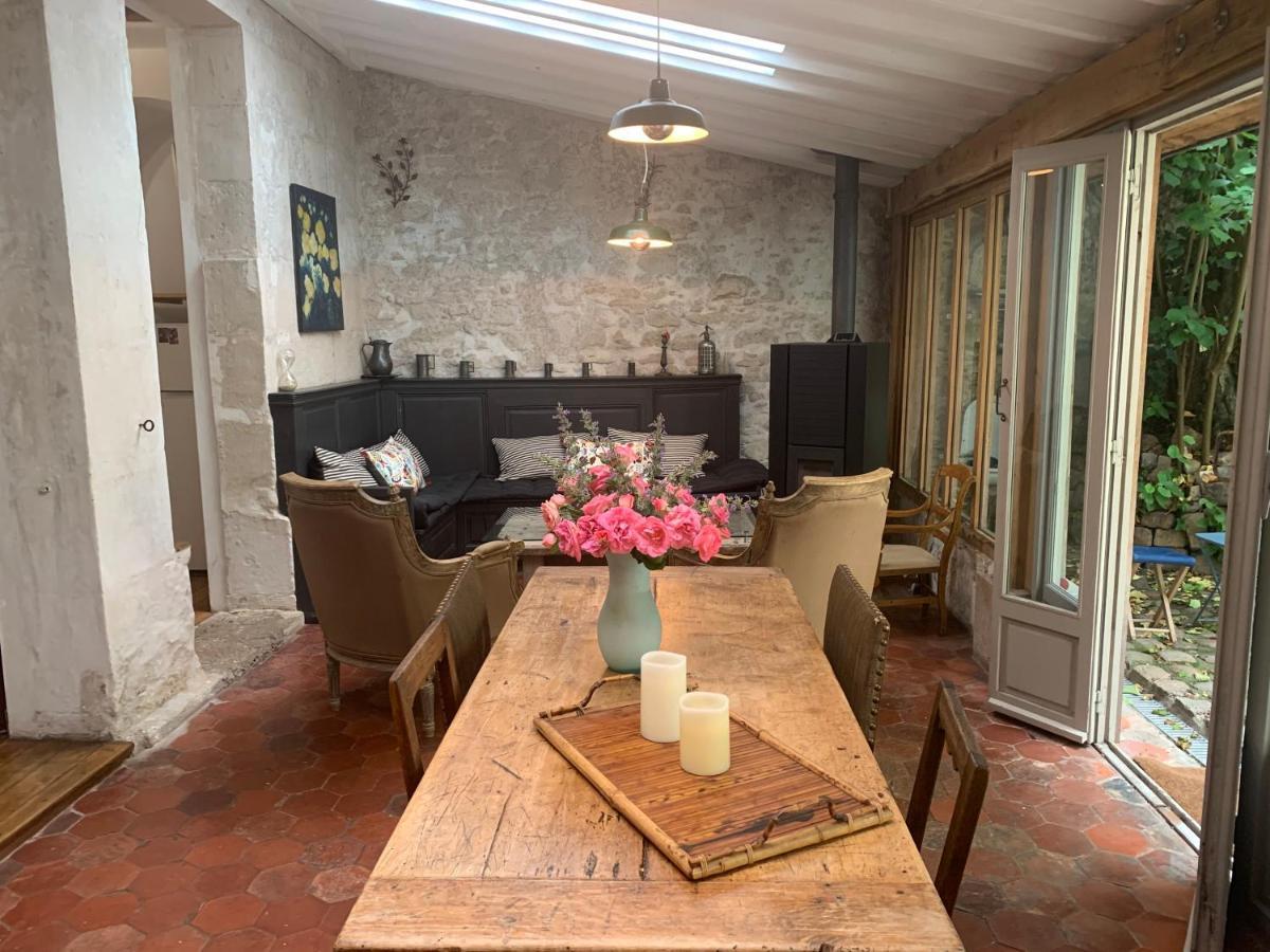 La Petite Maison クレピ・アン・ヴァロワ エクステリア 写真
